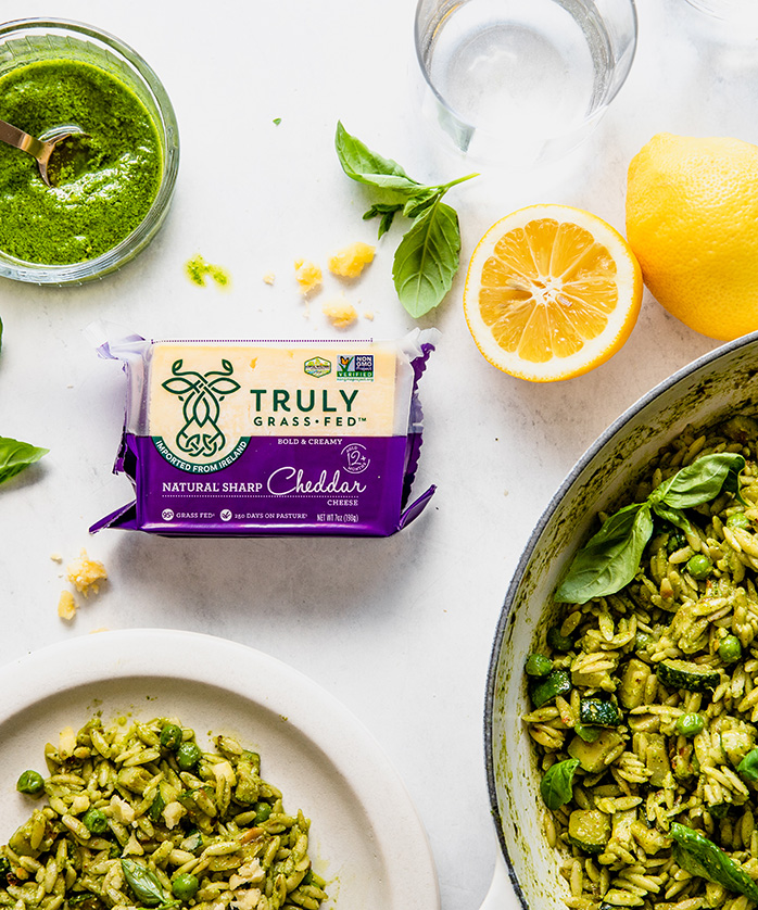 cheddar pesto orzo with cheese