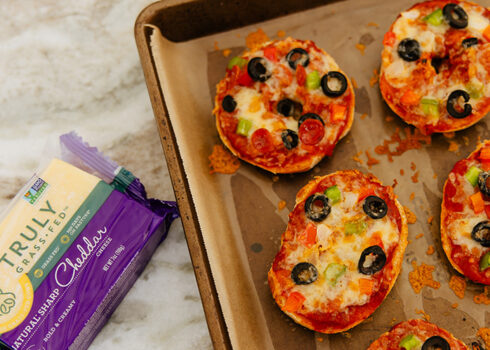 tray full of pizza bagels made with TFF cheese