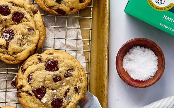 chocolate chip cookies