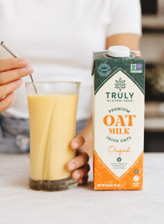 mango smoothie with oat milk
